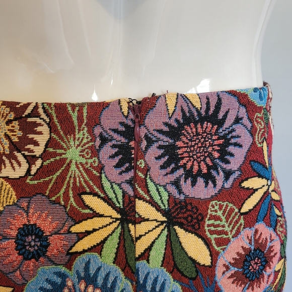 Shein Jacquard Floral Mini, VGUC, Size L - Picture 5 of 9